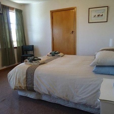The Pier Lodge Bed And Breakfast Christchurch Dış mekan fotoğraf