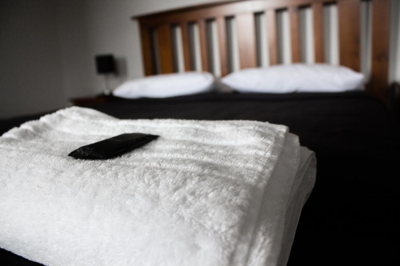 The Pier Lodge Bed And Breakfast Christchurch Dış mekan fotoğraf